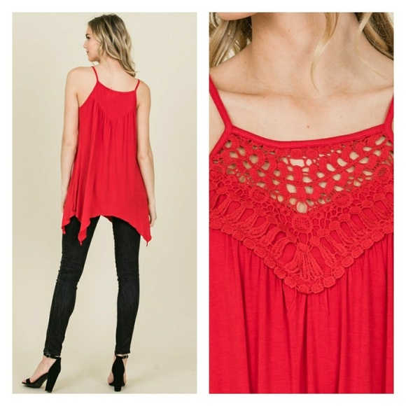 Crochet lace detail sleeveless top - RED - Picture 3 of 3